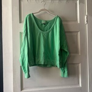 Universal Thread cropped green sweatshirt size L